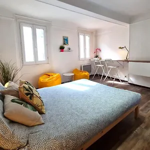 https://studio-pop-art-coeur-de-ville-wifi-5min-gare.fr-provencehotel.com
